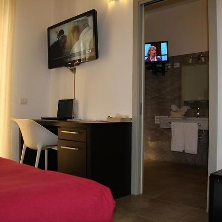 Hotel Bcomfort Cagliari Exterior foto